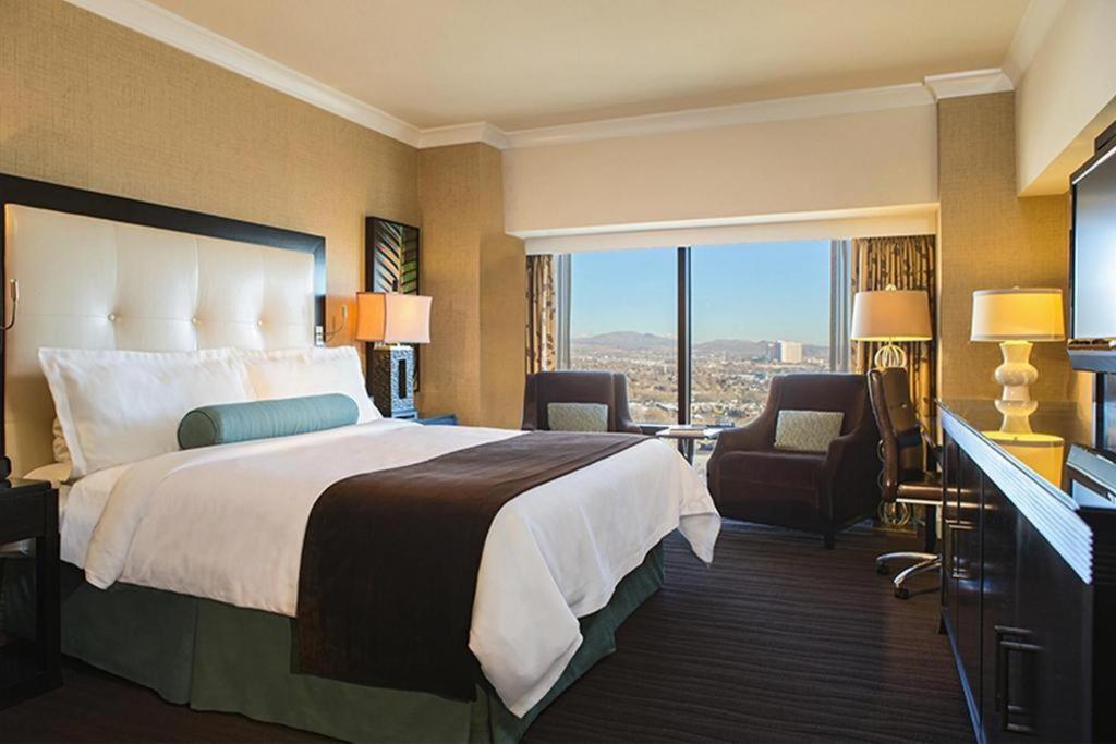 Atlantis Casino 4*