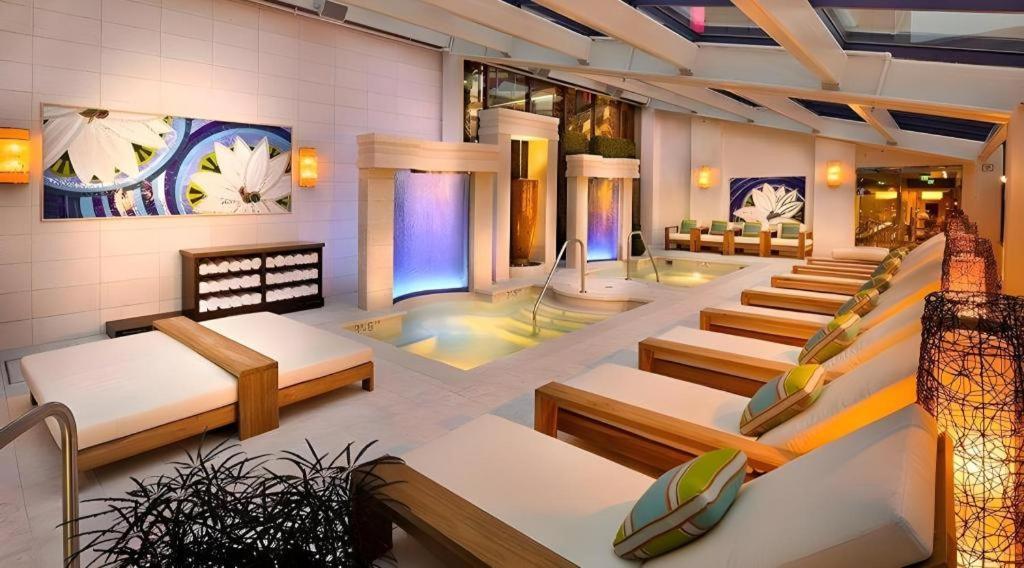Atlantis Casino Resort Reno