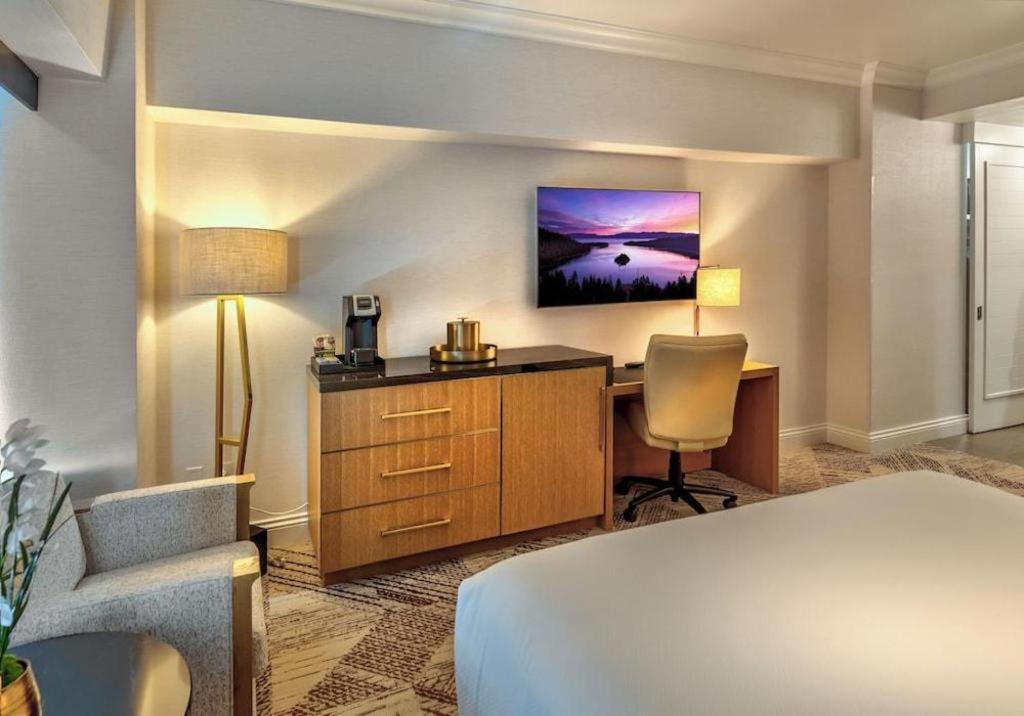 Atlantis Casino Resort