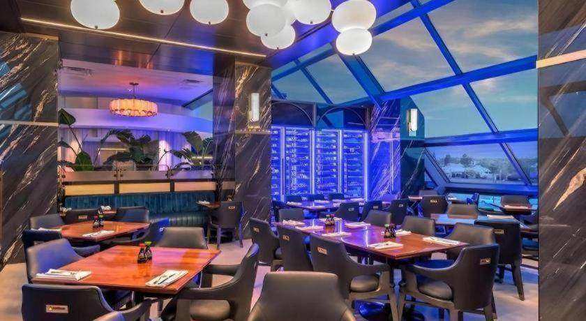 Atlantis Casino Resort 4*
